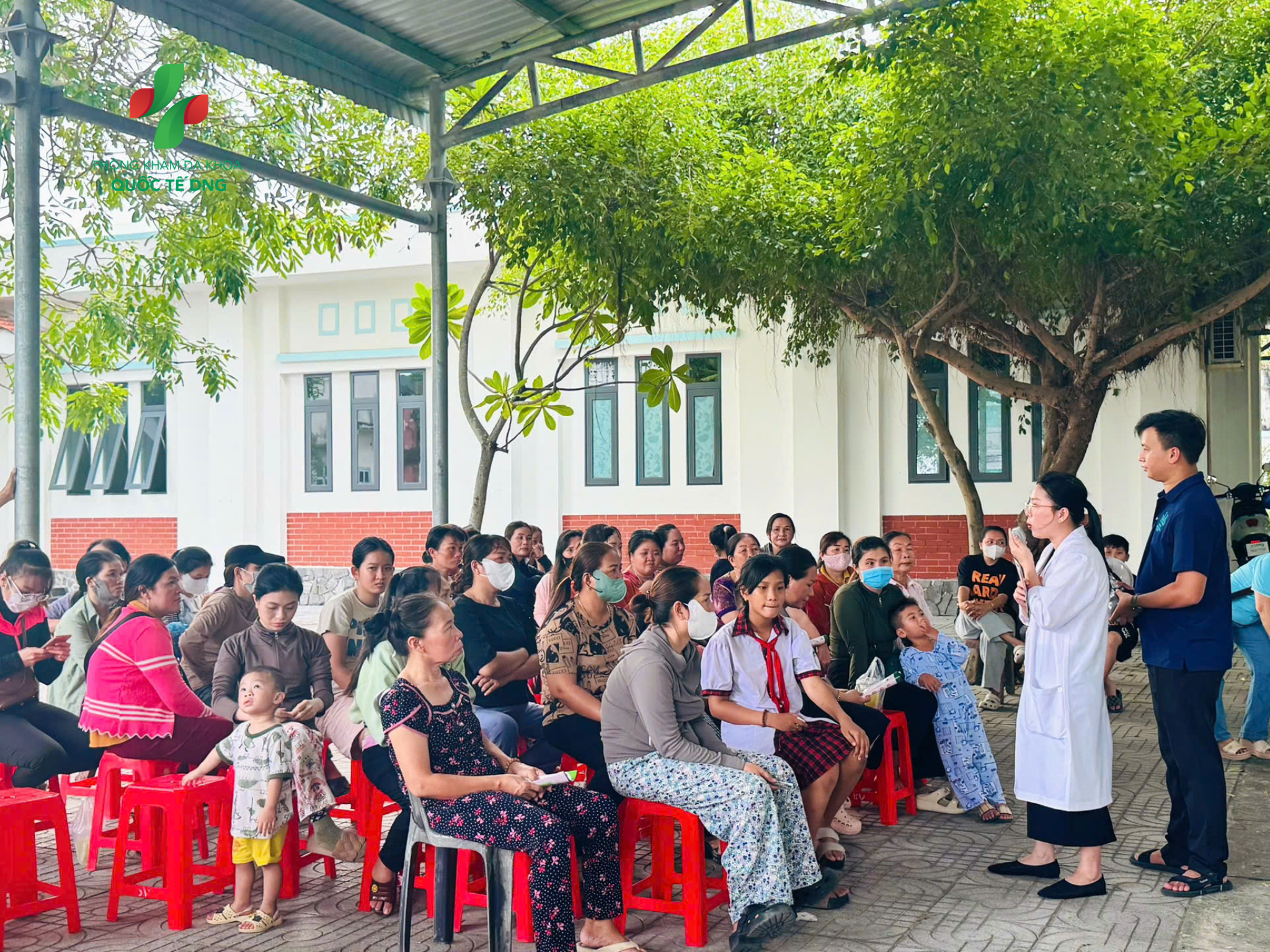 chăm sóc mẹ bầu khó khăn